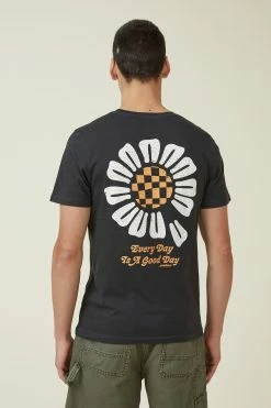 Cotton On Men Tbar Art T-Shirt -Cotton Shop 3610803 240 3