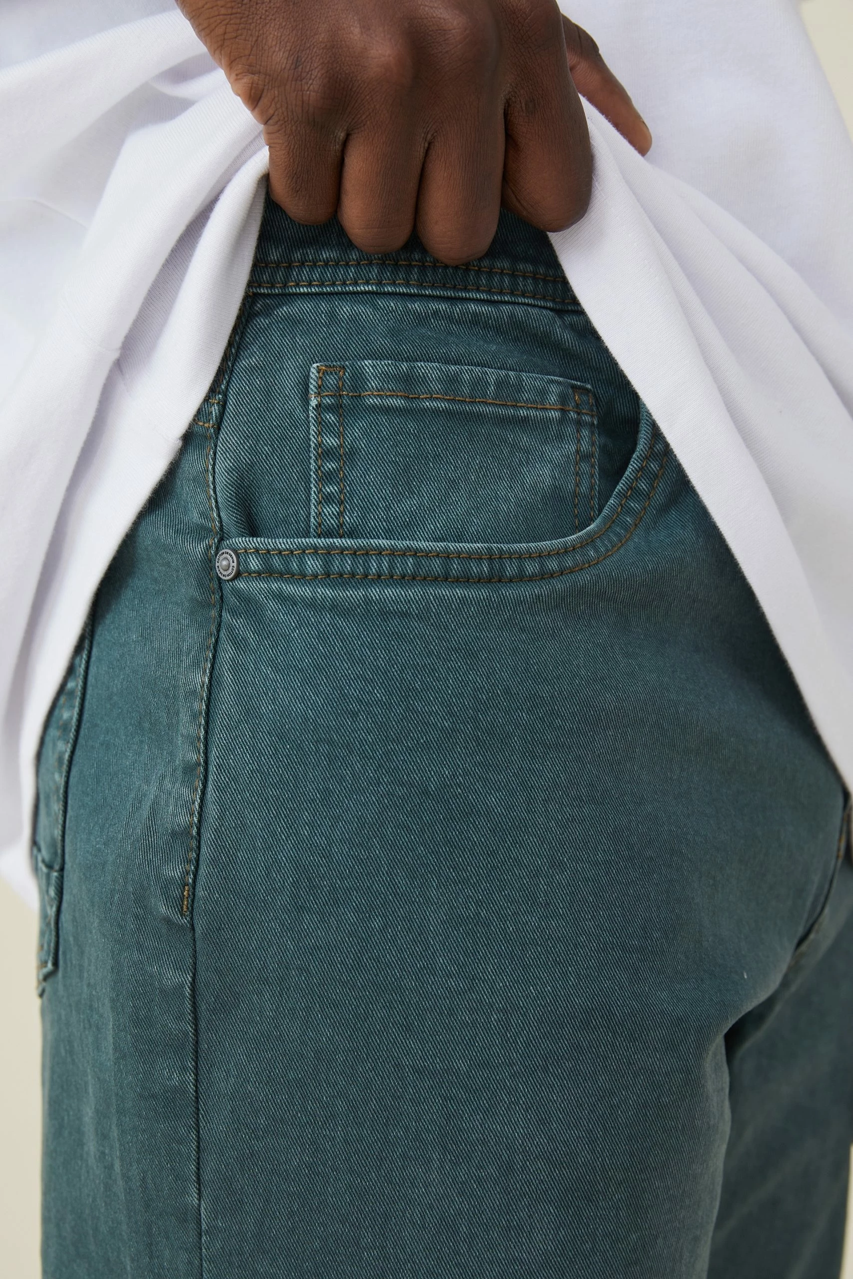 Cotton On Men Relaxed Tapered Jean 6 Cotton On Men Relaxed Tapered Jean - Image 4