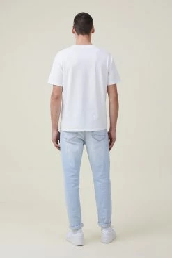 Cotton On Men Relaxed Tapered Jean 8 Cotton On Men Relaxed Tapered Jean -Cotton Shop 3611179 47 3