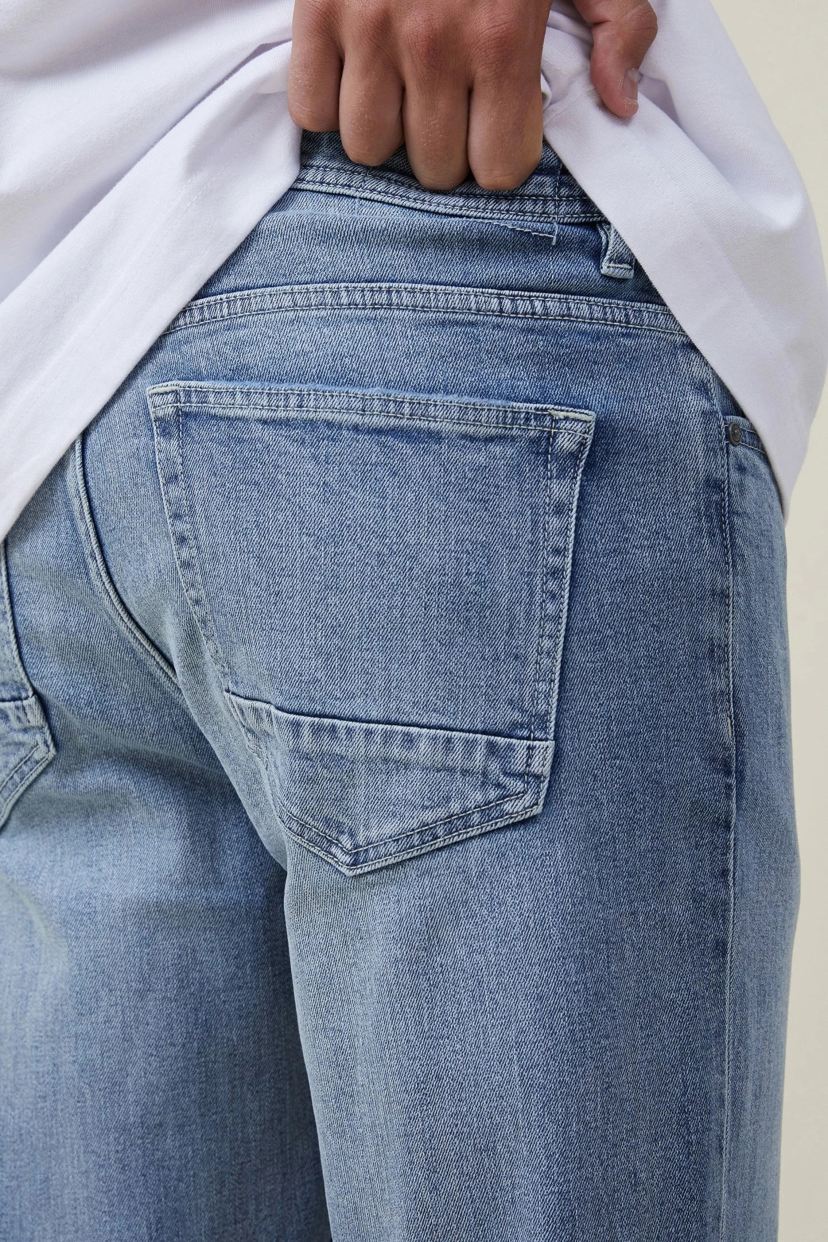 Cotton On Men Relaxed Tapered Jean 6 Cotton On Men Relaxed Tapered Jean - Image 4