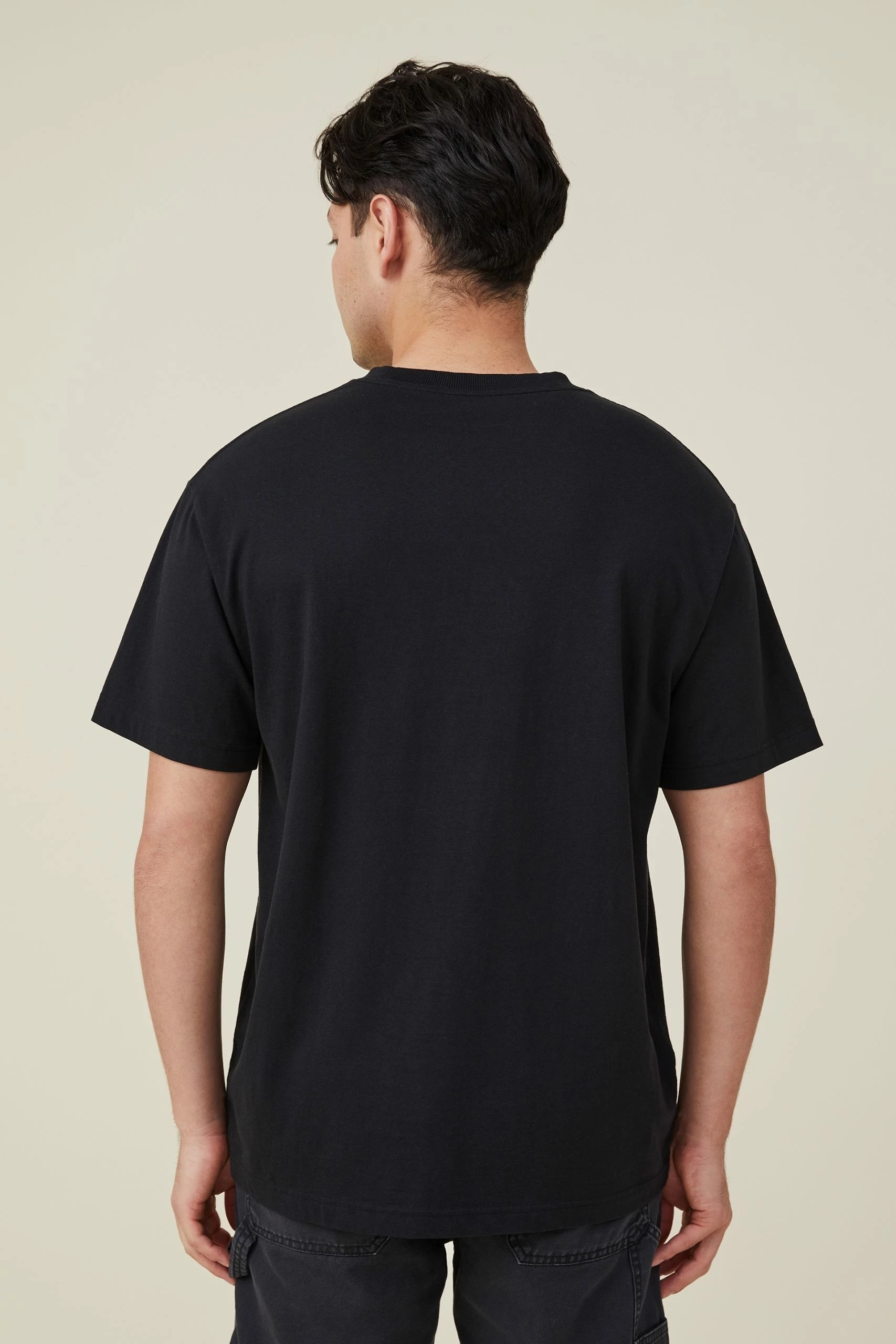 Cotton On Men Organic Loose Fit T-Shirt 5 Cotton On Men Organic Loose Fit T-Shirt - Image 3