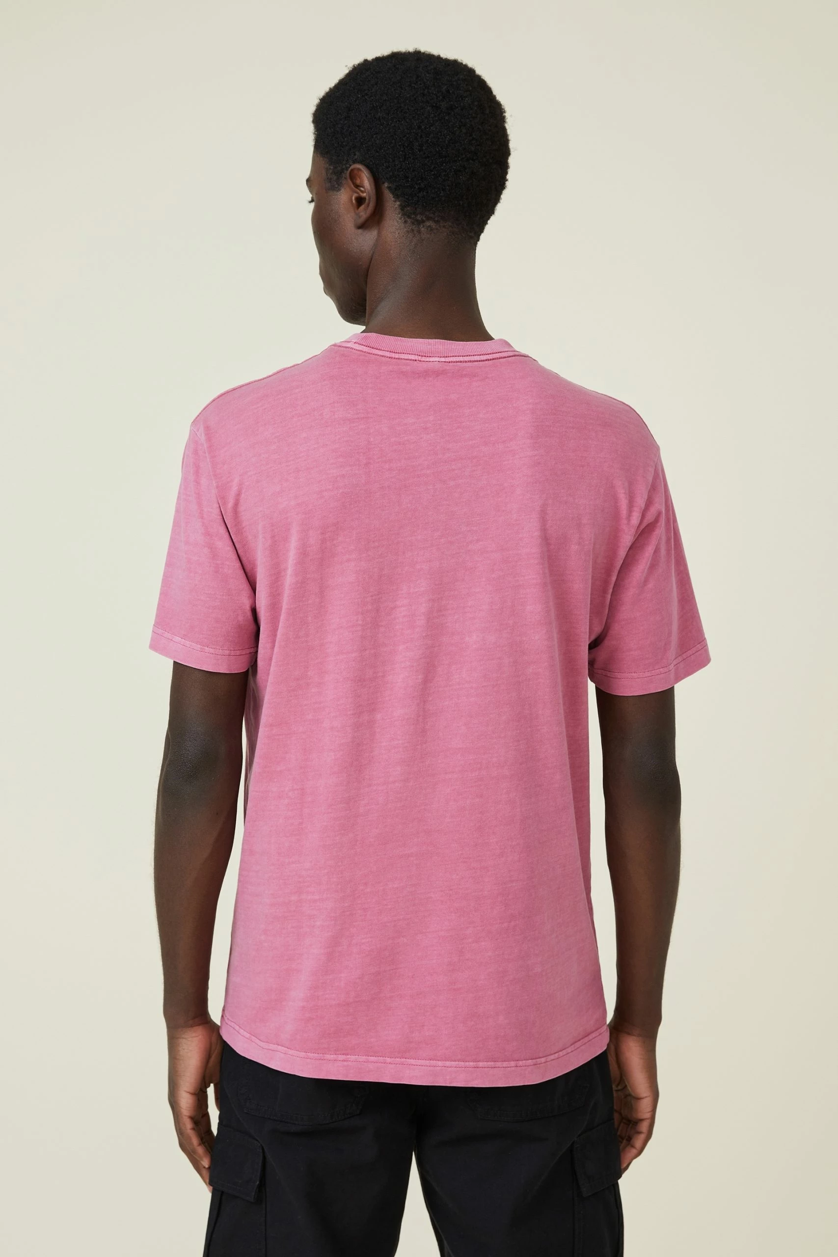 Cotton On Men Organic Loose Fit T-Shirt 5 Cotton On Men Organic Loose Fit T-Shirt - Image 3