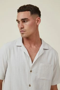 Cotton On Men Riviera Short Sleeve Shirt -Cotton Shop 3611255 14 4