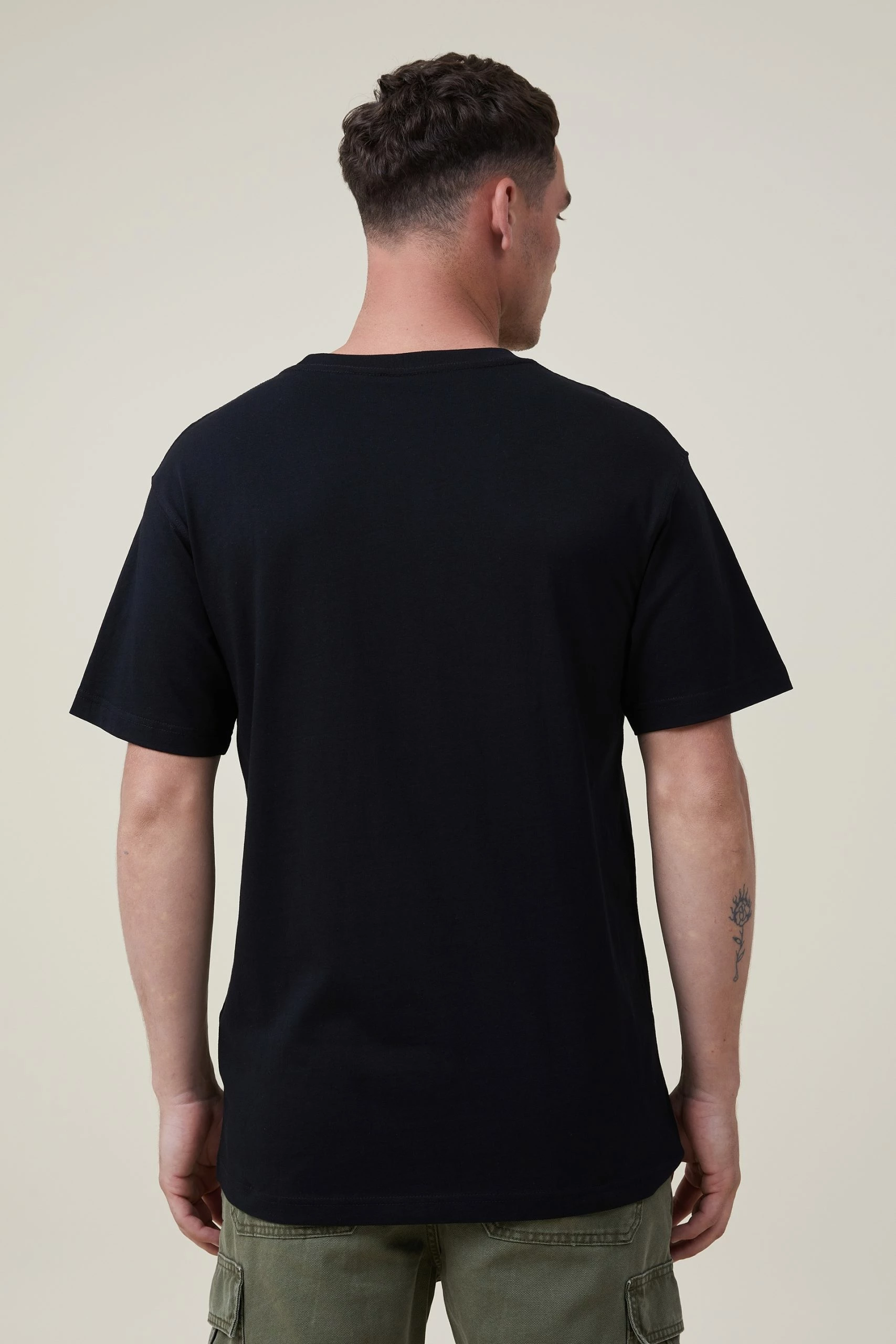 Cotton On Men Modelo Loose Fit T-Shirt 5 Cotton On Men Modelo Loose Fit T-Shirt - Image 3