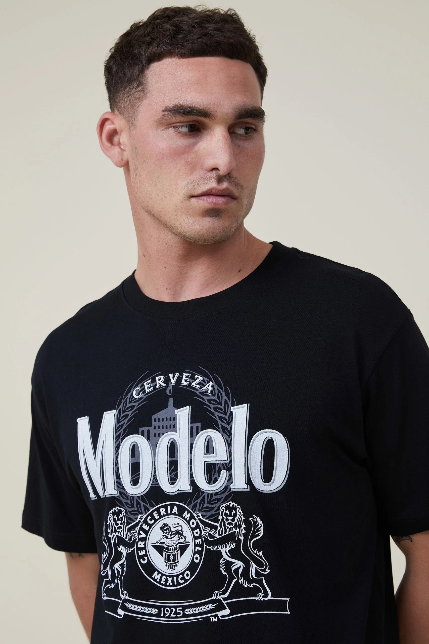 Cotton On Men Modelo Loose Fit T-Shirt 6 Cotton On Men Modelo Loose Fit T-Shirt - Image 4