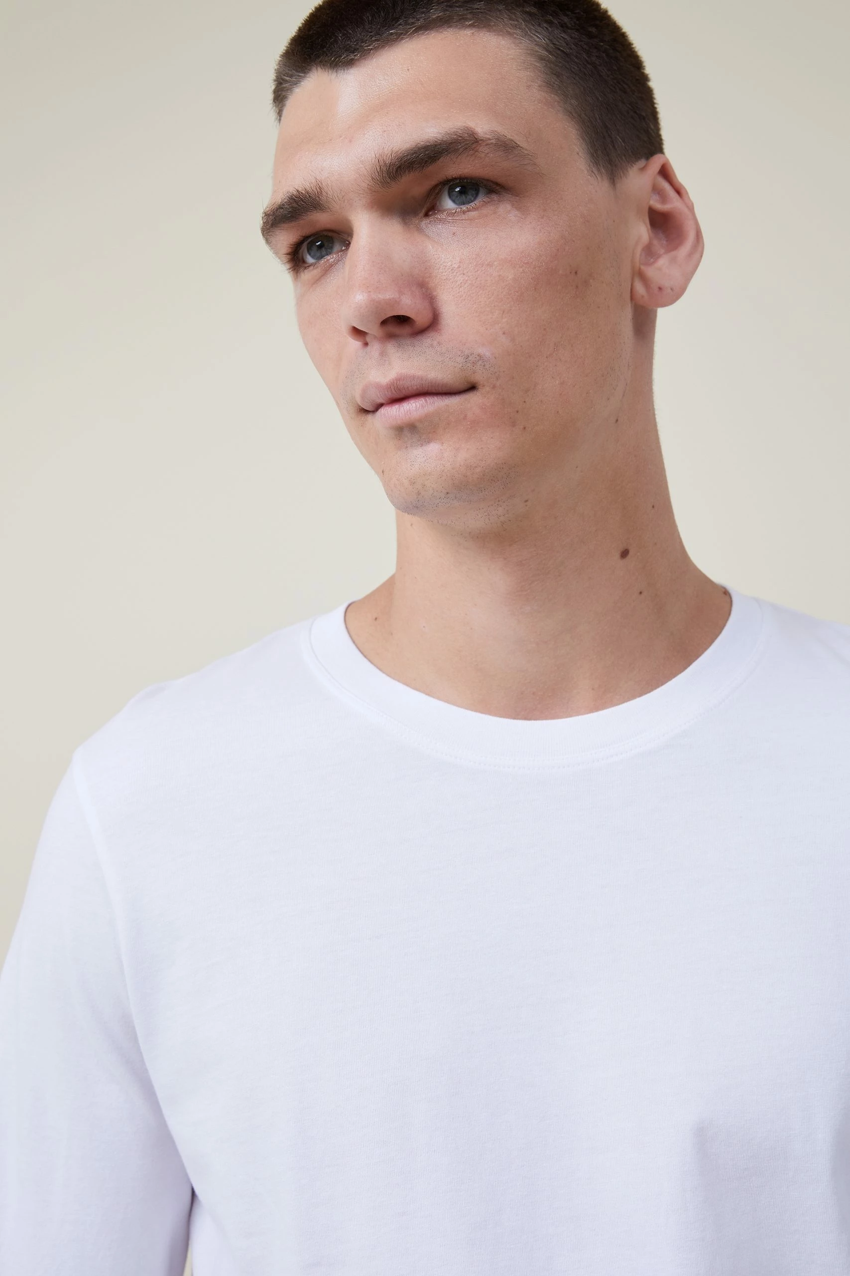 Cotton On Men Organic Long Sleeve T-Shirt 4 Cotton On Men Organic Long Sleeve T-Shirt - Image 2