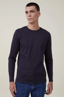 Cotton On Men Organic Long Sleeve T-Shirt
