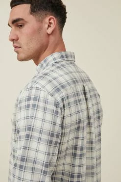 Cotton On Men Boston Long Sleeve Shirt -Cotton Shop 3611320 204 4