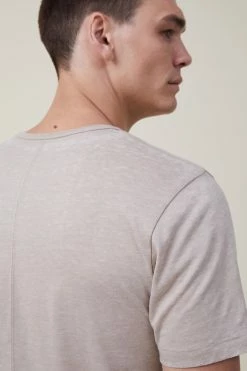 Cotton On Men Scooped Hem T-Shirt -Cotton Shop 3611468 33 1