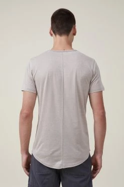 Cotton On Men Scooped Hem T-Shirt -Cotton Shop 3611468 33 3