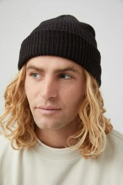 Cotton On Men Ribbed Beanie