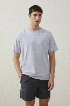 Cotton On Men Mountain Tech Short