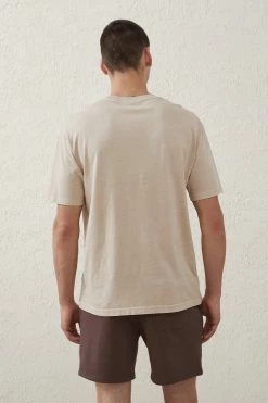 Cotton On Men Active Graphic Fleece Short -Cotton Shop 3611965 12 3