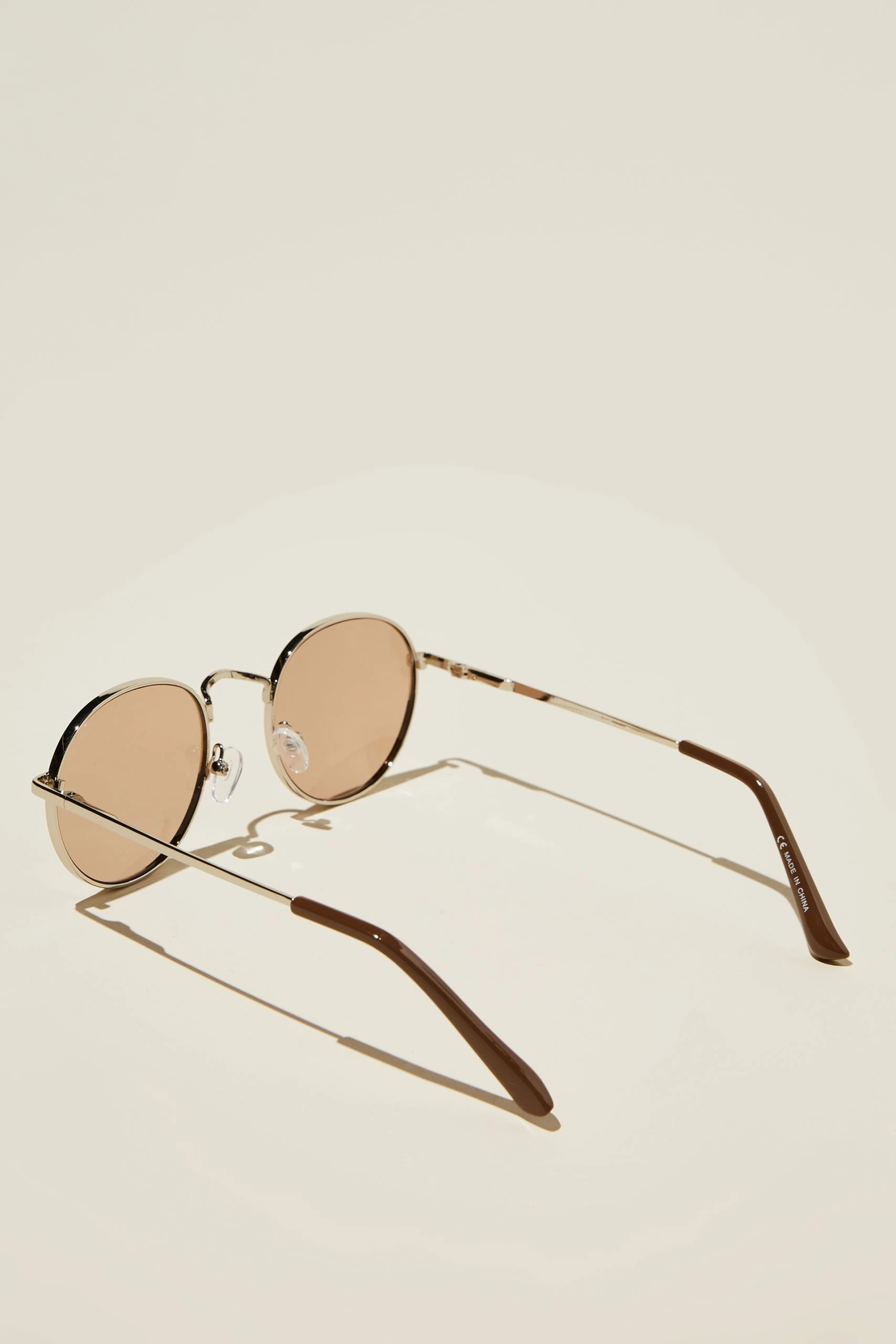 Cotton On Men Bellbrae Cr39 Sunglasses 5 Cotton On Men Bellbrae Cr39 Sunglasses - Image 3
