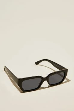 Cotton On Men The Razor Sunglasses
