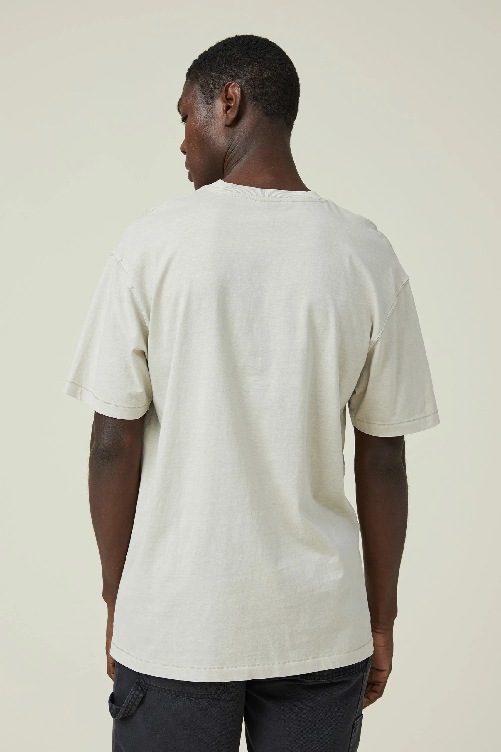 Cotton On Men Premium Loose Fit Art T-Shirt 6 Cotton On Men Premium Loose Fit Art T-Shirt - Image 4