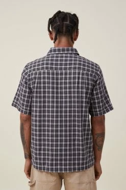 Cotton On Men Eddie Short Sleeve Shirt -Cotton Shop 3612032 02 3