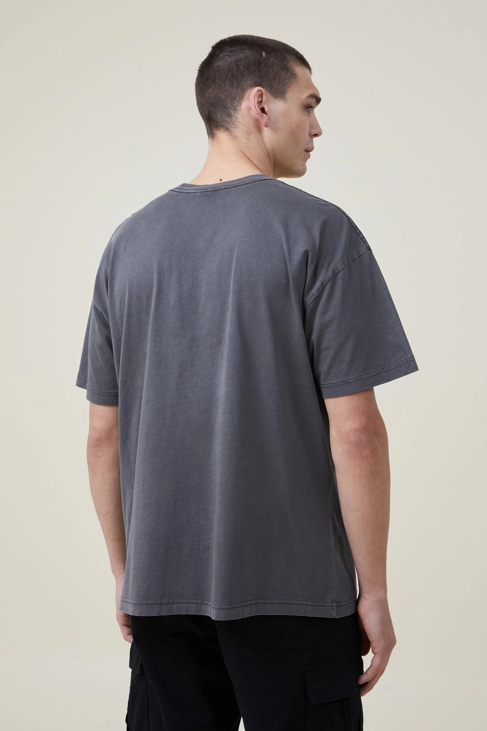 Cotton On Men Smiley Oversized T-Shirt 5 Cotton On Men Smiley Oversized T-Shirt - Image 3