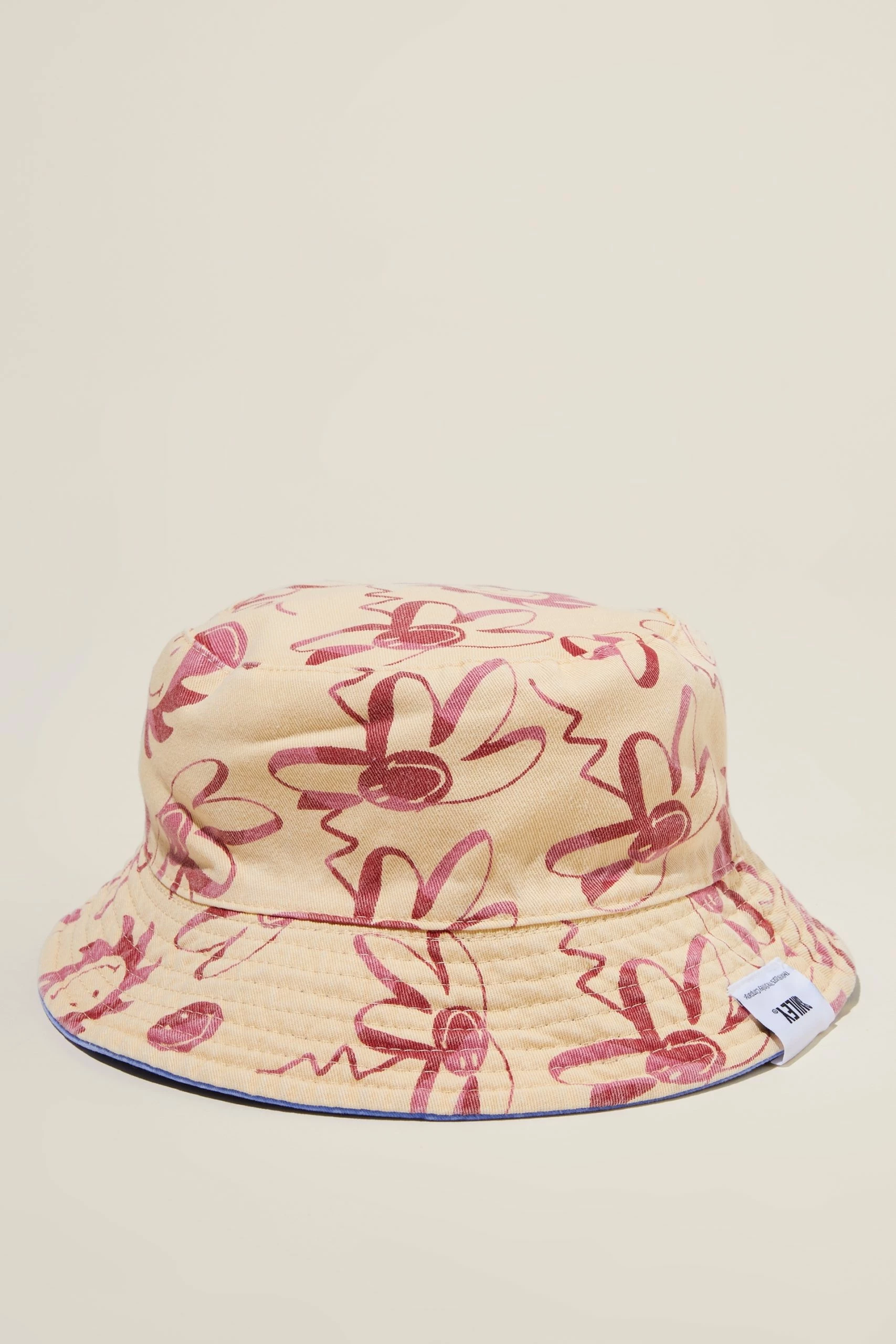 Cotton On Men Smiley Bucket Hat 5 Cotton On Men Smiley Bucket Hat - Image 3