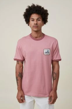 Cotton On Men Premium Loose Fit Souvenir T-Shirt