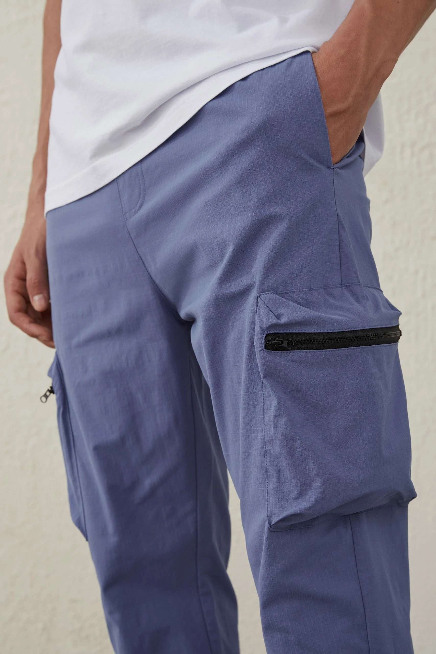 Cotton On Men Active Hyperlite Cargo 6 Cotton On Men Active Hyperlite Cargo - Image 4