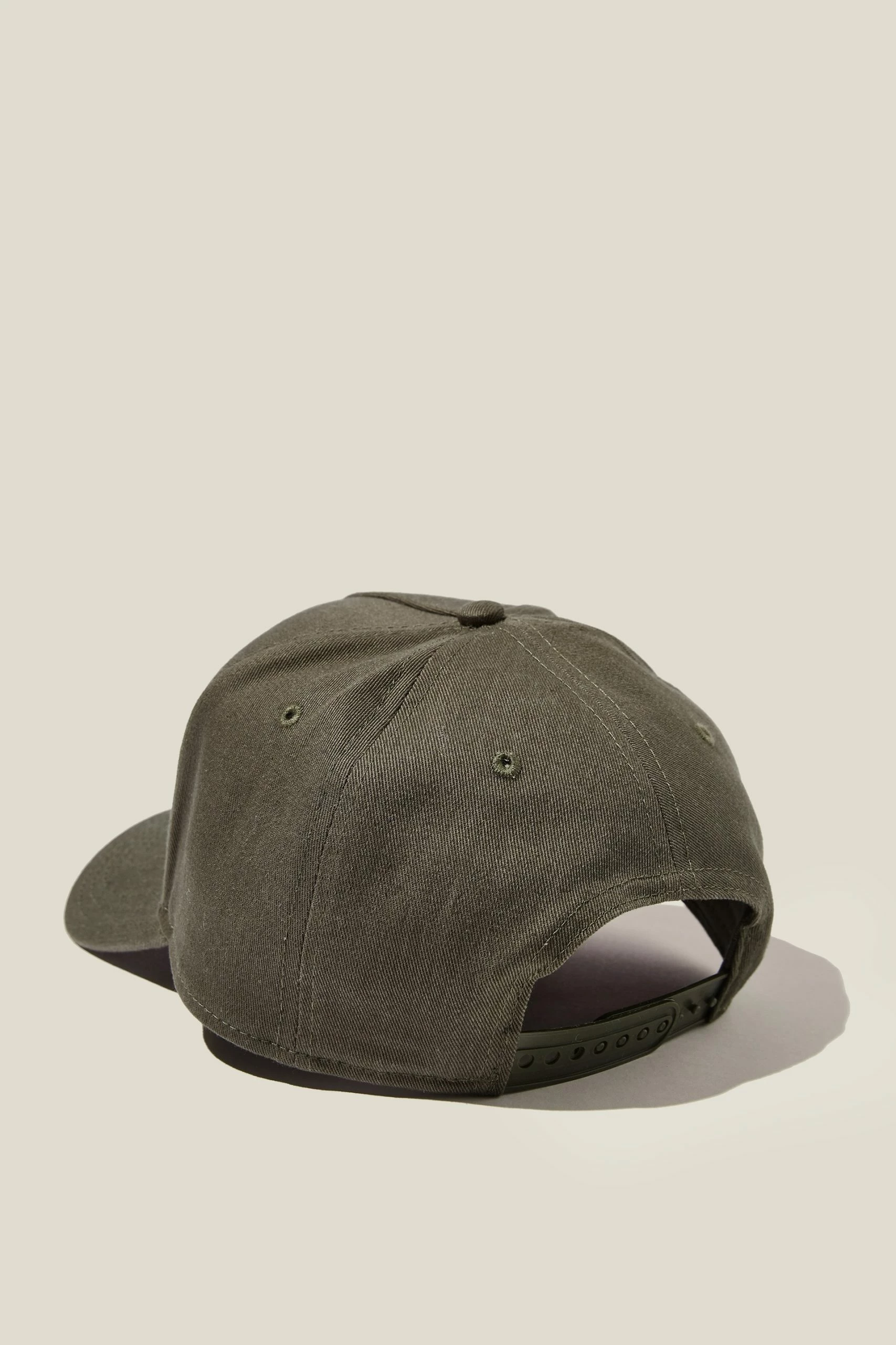 Cotton On Men Curved Peak Snapback 4 Cotton On Men Curved Peak Snapback - Image 2